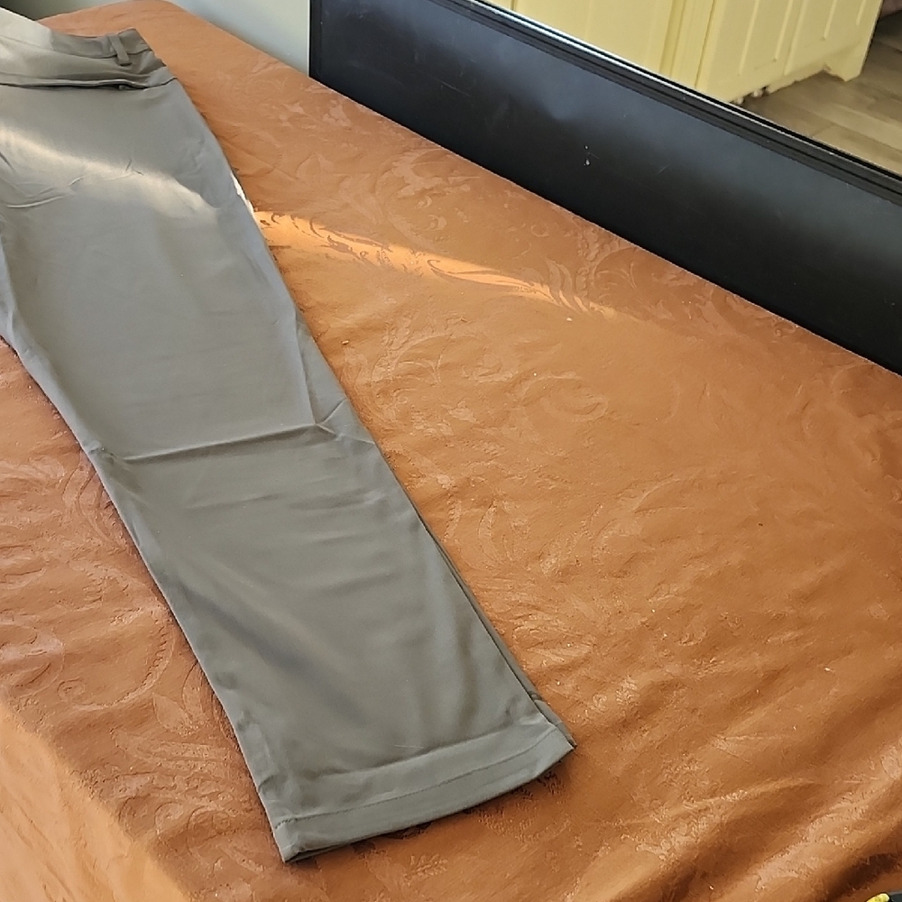 Men's Gray Dress Pants
